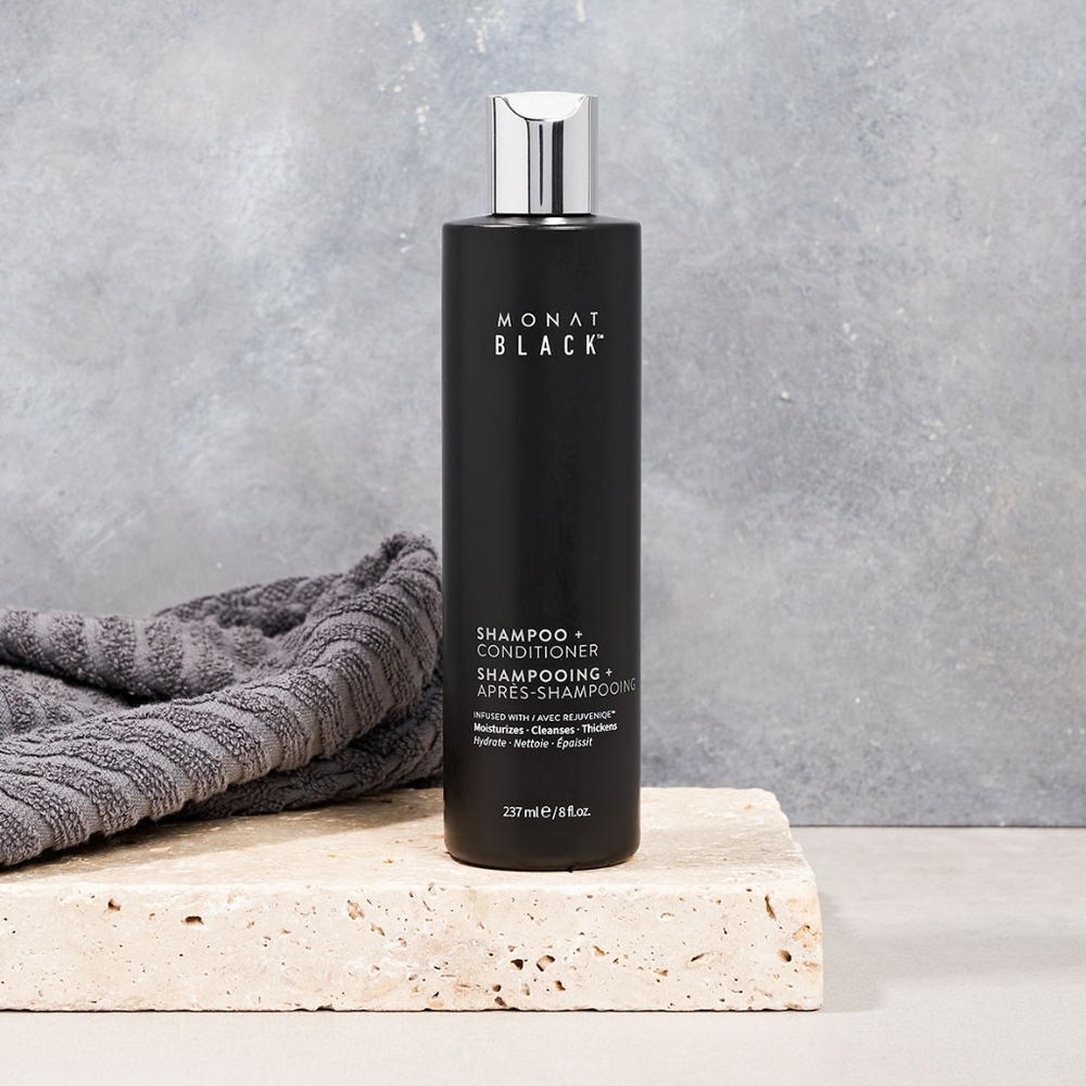 Monat Black shampoo